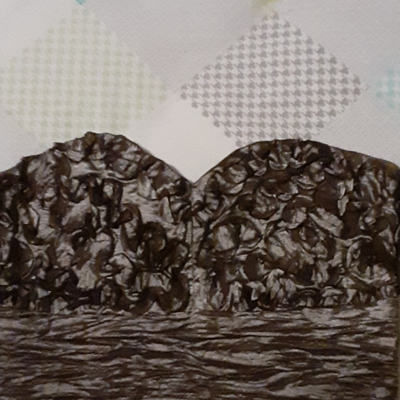 Dress - Picture 2 of 6